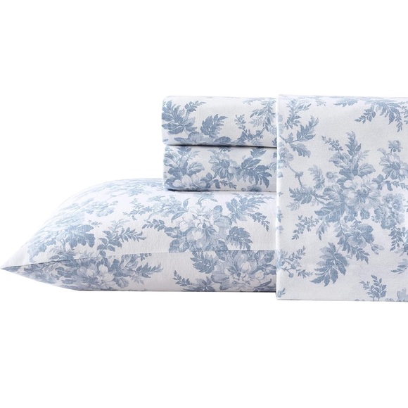 Laura Ashley Flannel Sheet Set - King - Picture 5 of 9